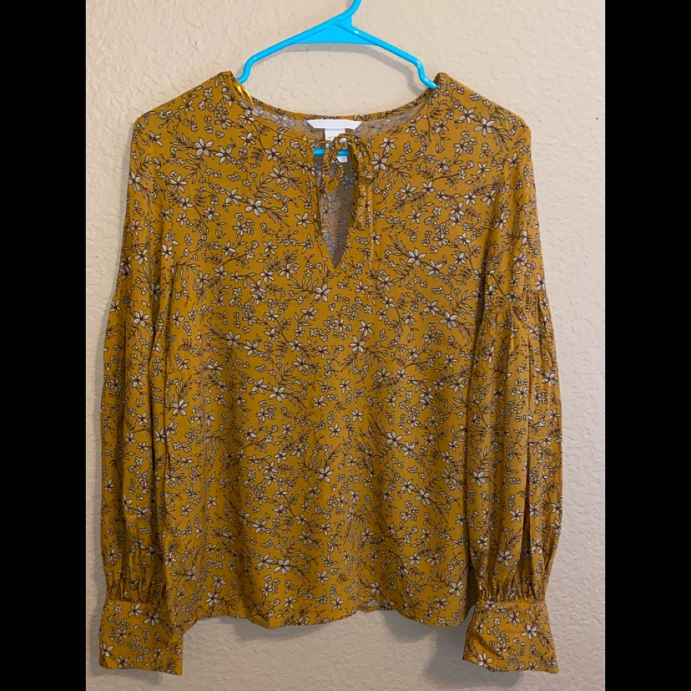 H&M floral blouse